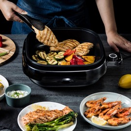 Aroma Housewares ASP-218B Grillet 4Qt. 3-in-1 Cool-Touch Electric Indoor Grill Portable, Dishwasher Safe, with Nonstick Pan & Tempered Glass Lid, Black