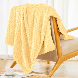 Bnuitland Light Yellow Flannel Throw Blanket (50X70 inches), 300 GSM Fleece Cozy Warm Soft Home Decor Lightweight Bed Sofa Blanket for Adults, Suitable for All Seasons.