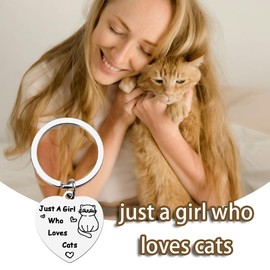 Cat Mom Gifts for Women Birthday Christmas Cat Lover Gifts for Girls Keys Accessories Keychain Female Cat Person Cat Lady Gift Ideas Cat Owner Gifts Key Chain Cat Mama Present Cat Theme Gifts Ideas
