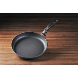 Swiss Diamond Nonstick Fry Pan with Lid - 10.25"