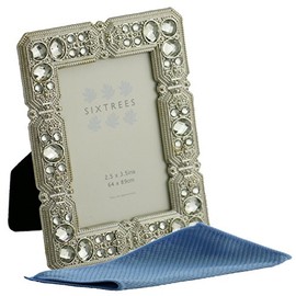 Sixtrees Maud Antique Vintage and Shabby Chic Style silver metal photo frame with beads and crystals for a 3.5" x 2.5" (64 x 89mm) picture. Complete with our microfibre polishing cloth.