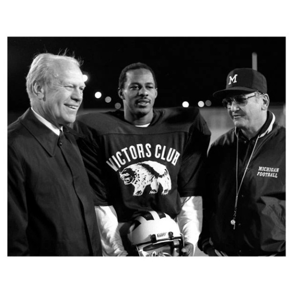 8x10 Silver Halide Photo Gerald Ford With Bo Schembechler University