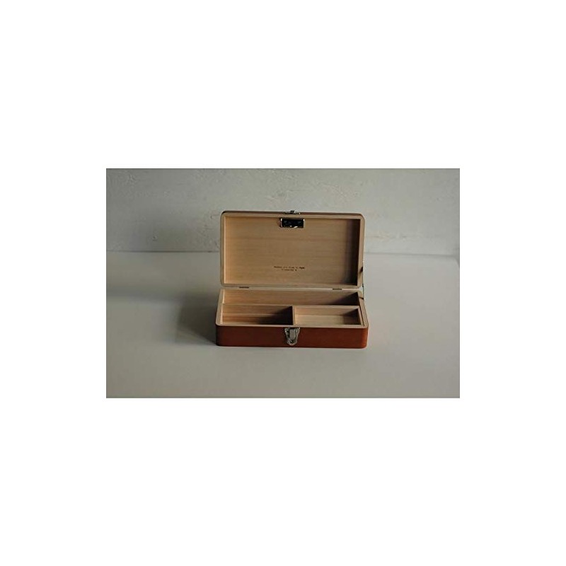 Kurashiki Design Planning Room Box of Tsuga