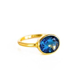 Oval Birthstone Ring Bezel Set in Vermeil Gold, Sterling Silver, or Rose Gold, Stacking Birthstone Ring [rOMB] (Blue Kyanite)