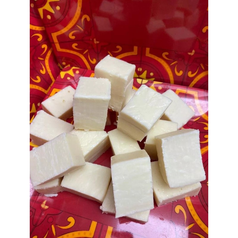 Homemade White Chocolate Cheesecake Fudge *nut free* 1/2 pound