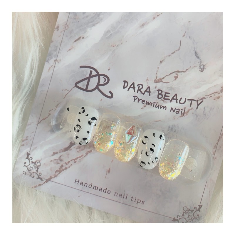Next day delivery⭐Glitter Hopine Nail⭐ / 다음날 발송⭐글리터 호피네일⭐