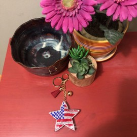 Popfizzy Rhinestone American Flag Keychain for Women, Bling Star Keychain, Star Purse Charms for Handbags, Cute Star Gifts
