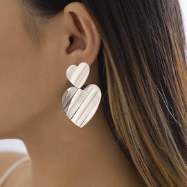 Atentuyi Punk Large Heart Earrings Gold Metal Textured Heart Earrings Large Heart Earrings Hammered Heart Indication Earrings Irregular Square Stud Earrings Jewellery for Women and Girls, Metal