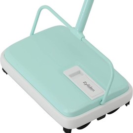 Carpet Sweeper, Mini Size Lightweight Hand Push Carpet Sweepers - No Noise, Non-Electric - Easy Manual Sweeping, Automatic Compact Broom Only for Carpet Cleaning - Color: green