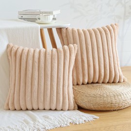 Soleebee Plush Velvet Cushion Covers, Set of 2, Soft Artificial Fur, Decorative Sofa Cushion Covers, for Couch, Bedroom, Home, Car Decoration, 50 x 50 cm, Light Brown