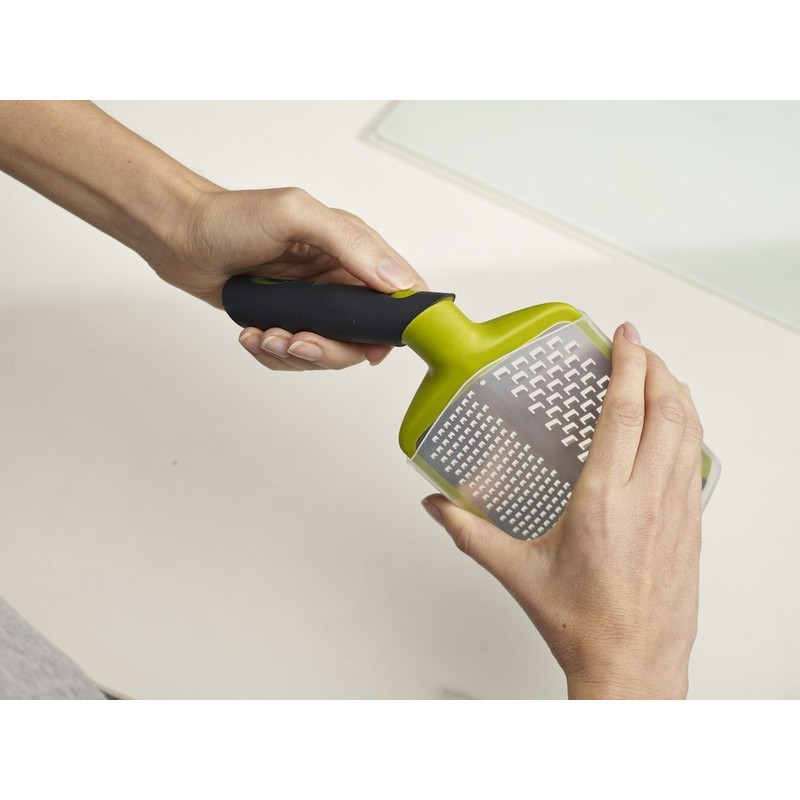 Joseph Joseph Twist - 2 in 1 grater, Course and