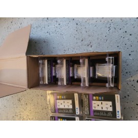 EATON TRUSBC20W USB-C. Charger With Duplex  Receptacle double aveces charger usb