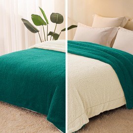Exclusivo Mezcla Reversible King Size Sherpa Fleece Blanket, Soft Plush Blanket for Bed, Thick Warm Fluffy Blankets for Winter, 90x104 Inches, Teal/Ivory