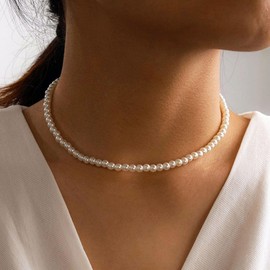 Relveo Pearl Necklaces for Women,Dainty Silver White Wedding Pearls Necklace for Women Round Imitation Pearl Choker Simple Bridesmaid Pearl Necklace Jewelry