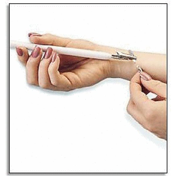 Bracelet Mate - Jewelry Helper - Bracelet Helper - Bracelet Fastener - White
