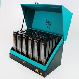 Goryeo Geumsan red ginseng extract and dried red ginseng pickled / 고려 금산 홍삼정과 홍삼 말랭이 절임