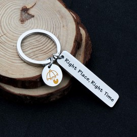 LQRI TV Show How I Met You Mother Inspired Jewelry Right Place Right Time Keychain HIMYM Gift Yellow Umbrella Gift for Boyfriend Girlfriend