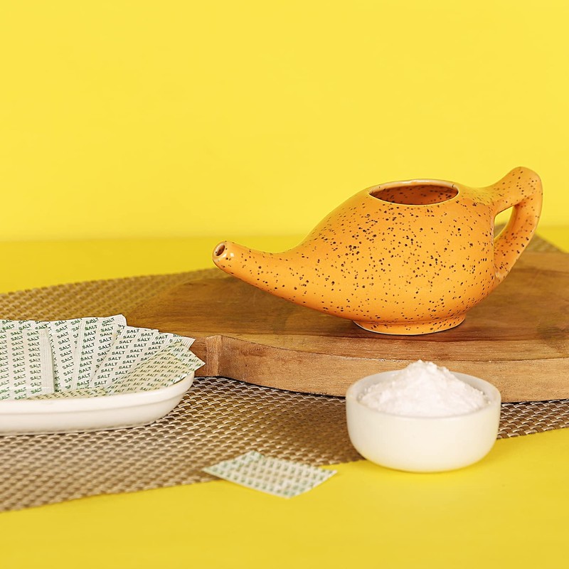 HealthGoodsIn - Ceramic Neti Pot for Nasal Cleansing Freckle Pattern