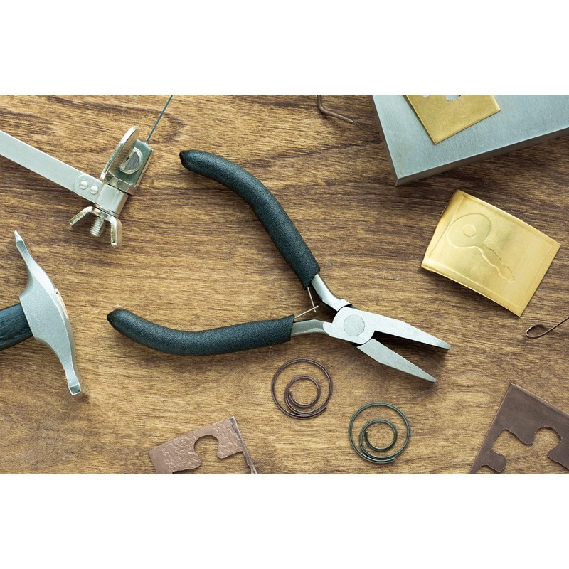 SE 4-1/2" Professional Quality Mini Flat Nose Pliers - LF08