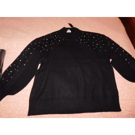 AVENUE, NWT, Size 26/28, Gorgeous Black Sweater with Pearls