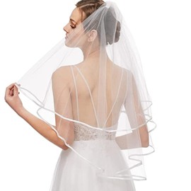 Bachelorette Party Decorations – Bride to Be & Groom to Be Sash Set – White & Black Bachelor Party Accessories for Engagement, Wedding & Bridal Shower