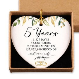 5th Wedding Anniversary Ornament 5th Anniversary Wedding Gift Ornament Keepsake Sign Heart Plaque 5 Year Anniversary for Couple 5th Wedding Anniversary Ideas Gift Happy 5th Anniversary Ornament