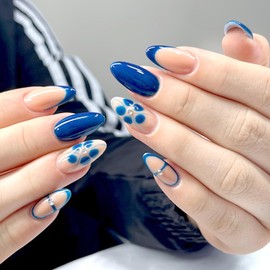 24Pcs Blue Hand-painted Carved Nails for Summer, French Blue Floral Nails Sweet Almond Press Ons Medium-Short Stick on Nails Fake Nails Set Rhinestones Nail For Women