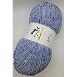 Big Twist BABY BEAR Yarn 100% Micropolyester Wisteria Color 7oz/240yds Bulky #5