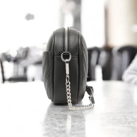 Lola Mae - Bolso bandolera acolchado, diseño moderno, 1a3-negro-plata Hardware Lm691, Small