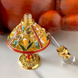 JFYSJ Classic Golden Vintage Antique Hollow-Out Flower Refillable Perfume Bottle