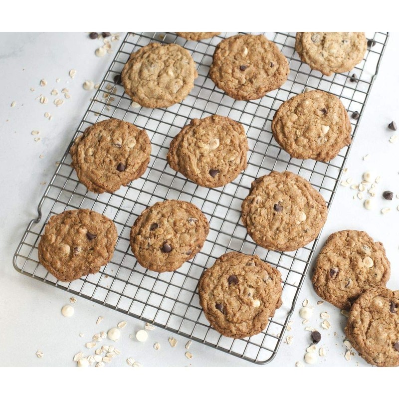 Nordic Ware 43343 Oven Safe Nonstick Baking & Cooling Grid