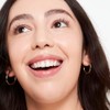 Saie Base Maquillaje Líquida Glowy Super Skin Tint Hidratante Suero