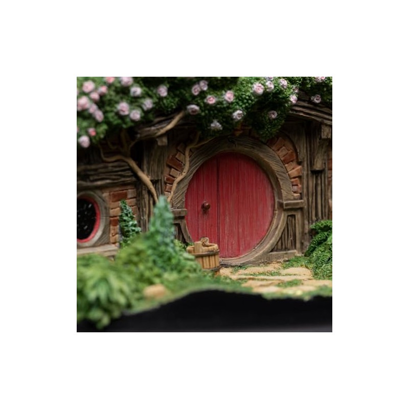 Weta Workshop Polystone - 22 Pine Grove Hobbit Hole