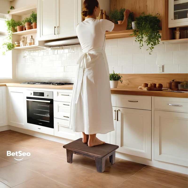 Wooden Step Stool (16.5" D x 12" W x 6.5"