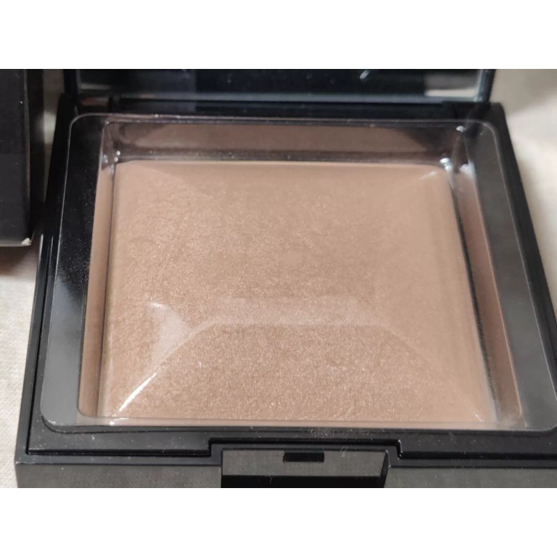 bareMinerals Invisible Bronze Powder Bronzer Fair To Light 0.24 oz