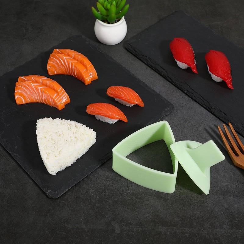 HEMOTON Sushi Maker Onigiri Mould Onigiri Maker Triangle Sushi Mould