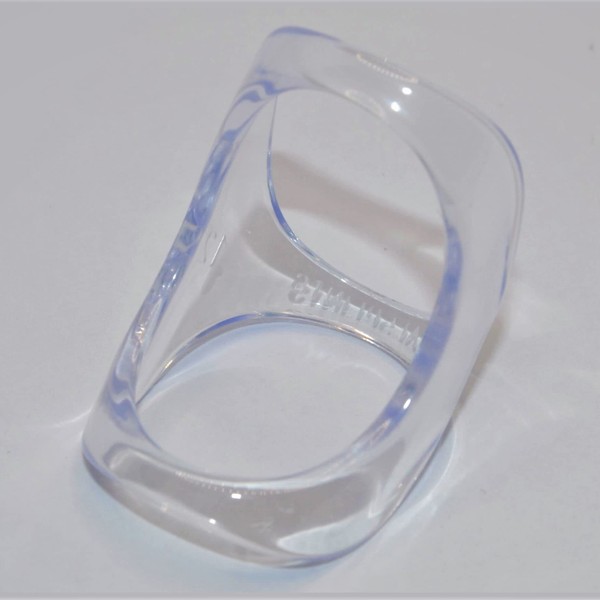 ArthroEze Oval Clear Finger Splint For Finger Arthritis - Mallet