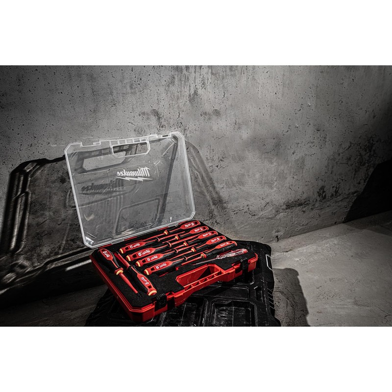 Milwaukee 4932479095 12 Piece Tri-Lobe Vde Screwdriver Set