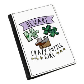 Reisepasshülle mit Aufschrift "Beware Crazy Puzzle", Mädchen