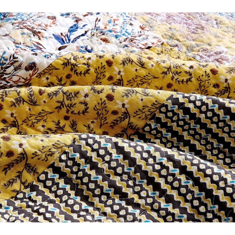 Tache 3 Piece Royal Chambers Patchwork Floral Quilt Set, Cal
