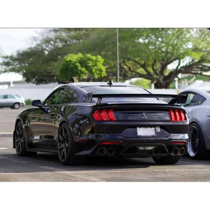 Unbranded Shelby GT500 License Plate Frame 100% Real Carbon Fiber