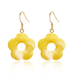 Cute Flower Dangle Earrings for Women,Resin Daisy Flower Earrings Colorful Acrylic 60S 70S Flower Petal Earrings Jewelry Mother's Day Gifts (Yellow)