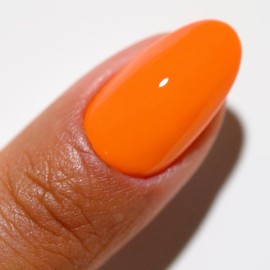 DND DC Gel Polish Set, Free Spirit Collection, UV/LED Gel Polish and Air Dry Nail Lacquer, Matching Chip-Free Polish Duo, 2540 Orange Soda, 0.5 Fl Oz