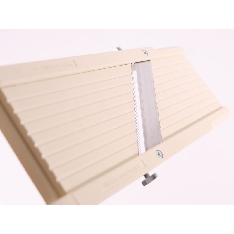 Benriner Super Slicer, with 4 Japanese Stainless Steel Blades, Beige