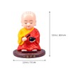 PRETYZOOM Dashboard Monk Figurine, Solar-Powered Shaking Head Monk Ornament Car