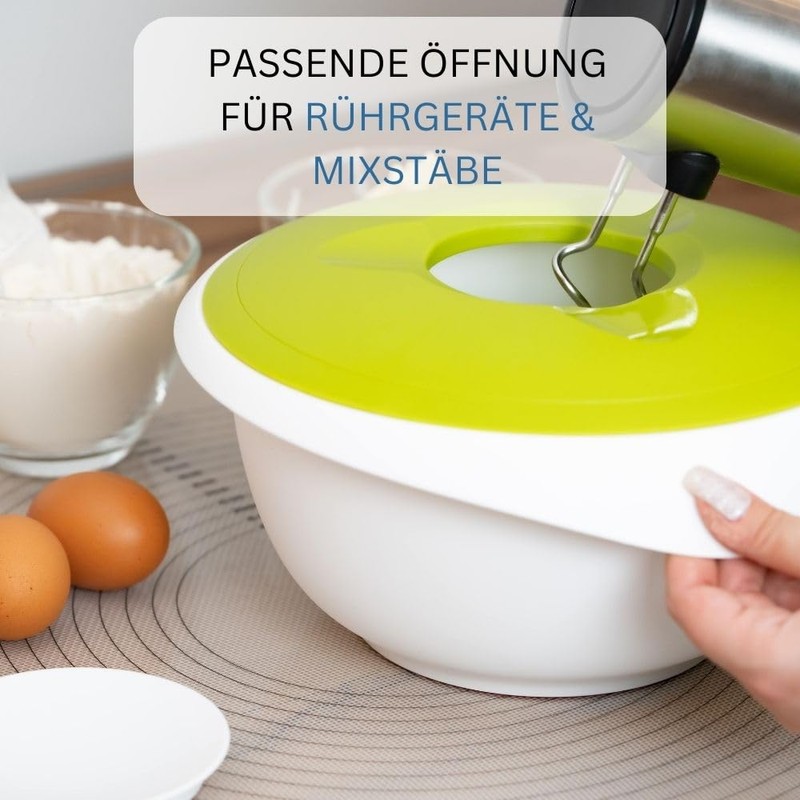 Westmark Plastic Mixing Bowl with Splash Guard Lid and Pouring