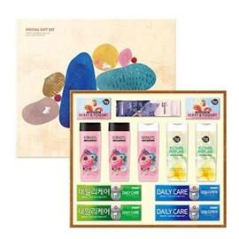 Aekyung Holiday Gift Set for Lunar New Year & Chuseok - Shampoo, Conditioner, Daily Essentials 12-Piece Set