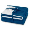 AmeliaHome Cuddly Blanket 70 x 150 cm Delicate Quilted Sherpa