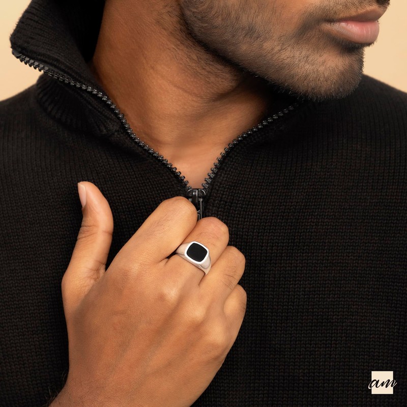 Amberta Men's signet ring made of 925 sterling silver, small