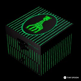 Trousselier Sofy Giraffe Jewelry Box, Musical Box, Baby Blue, Glow in the Dark Music, Birthday Gift, Baby Shower, Fashionable Toy